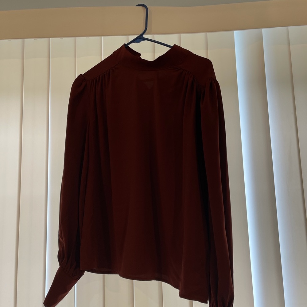 Women’s blouse